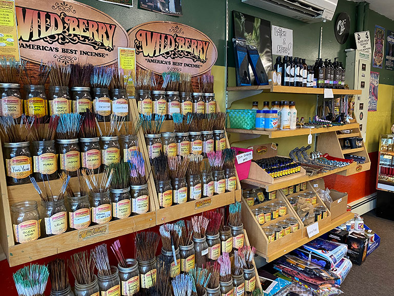 Greenbear420, Maine Glass Pipe Shop, Sales, Vaporizers, CBD Products, Head  Shop, Clothing, Glass Blowing Supplies. Located in Newport, Maine.